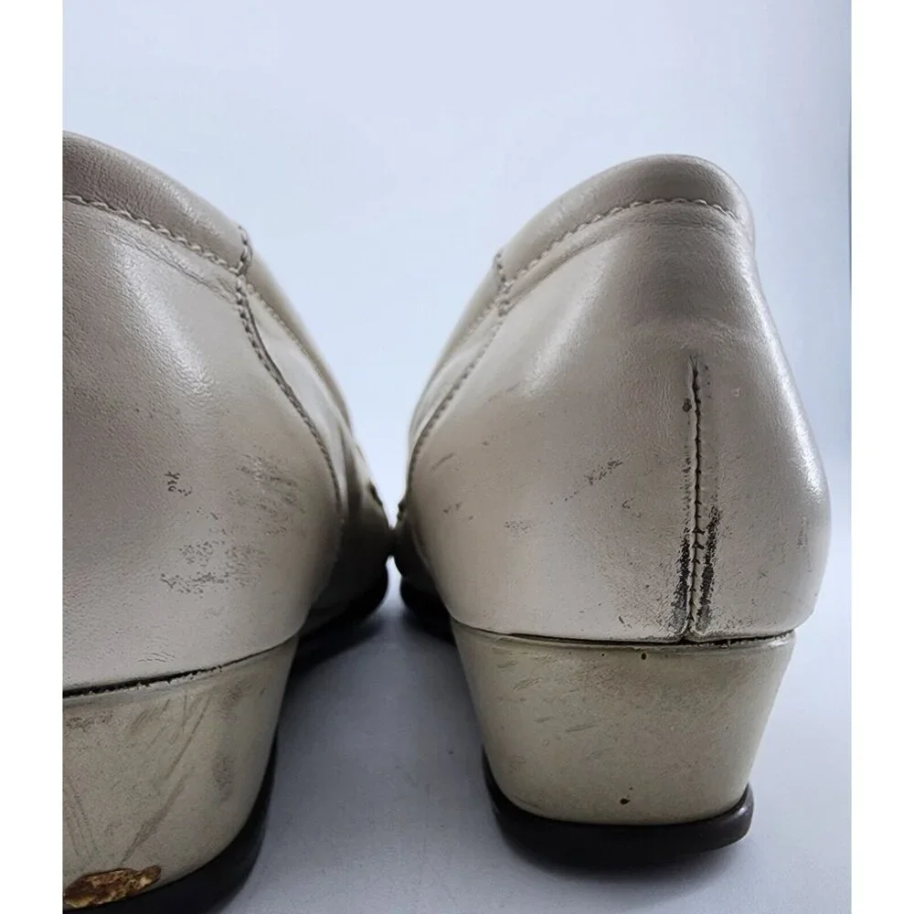 SAS Women's‎ Easier Bone Moc Toe Loafer Slip On Tripad Comfort Shoes Size 9 S